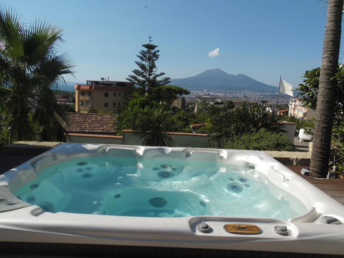 Villa Bianca Castellammare di Stabia Exteriör bild