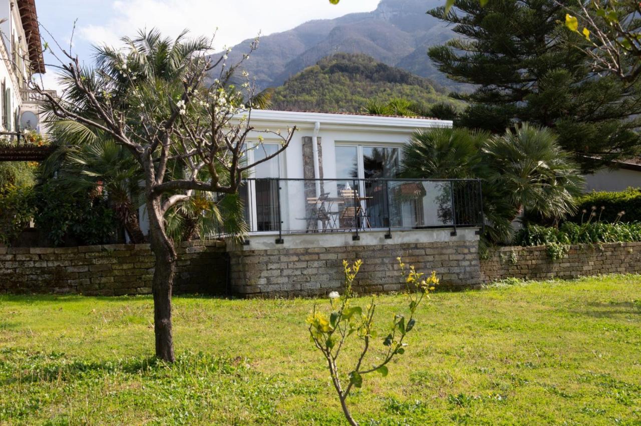 Villa Bianca Castellammare di Stabia Exteriör bild