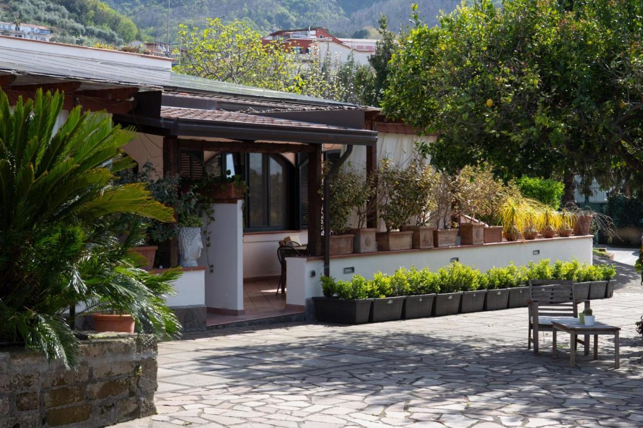 Villa Bianca Castellammare di Stabia Exteriör bild