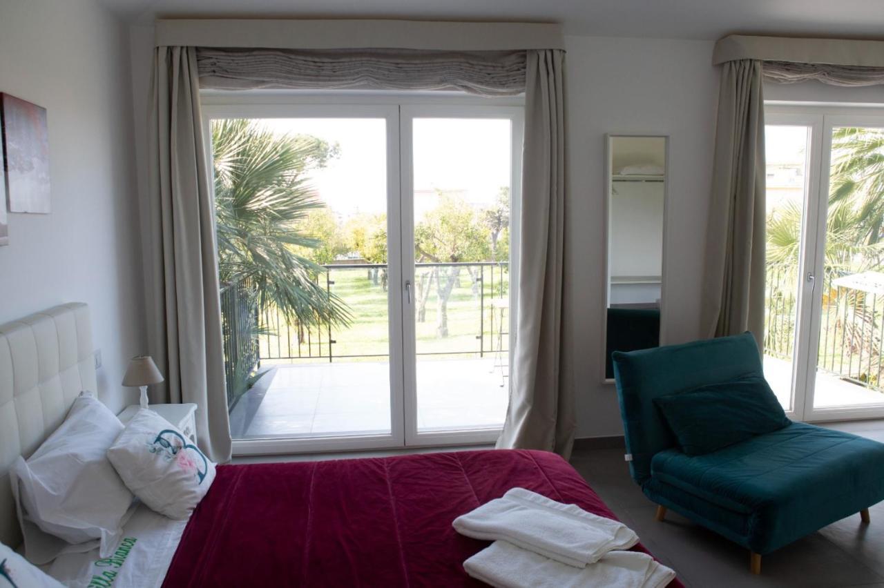 Villa Bianca Castellammare di Stabia Exteriör bild